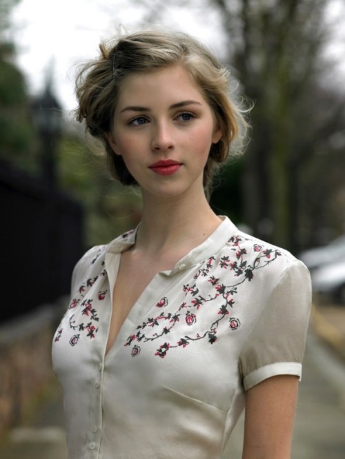Beautiful-Hot-Girls-In-Nature_11.jpg