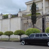 beautiful-mansion-COSTA-RICA-LIMUSINA-MERCEDES-300D-LANG