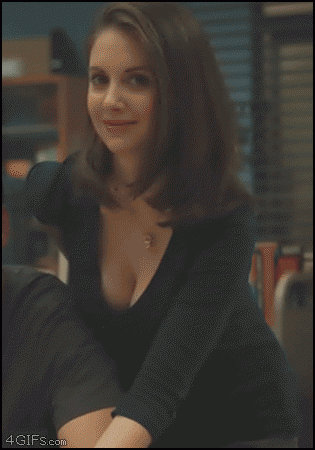 AlisonBrie2.gif